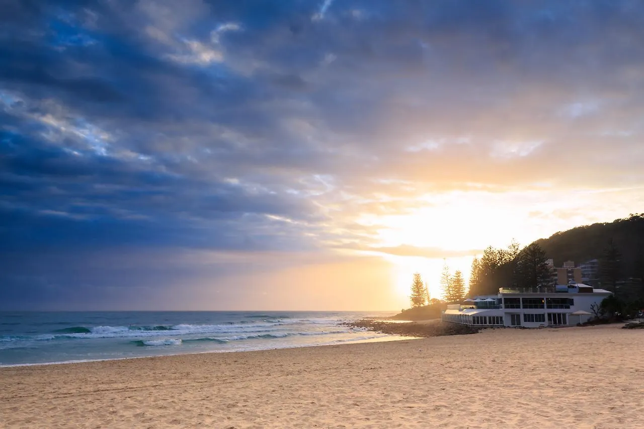 Boardwalk Burleigh Beach - Official Gold Coast Australia