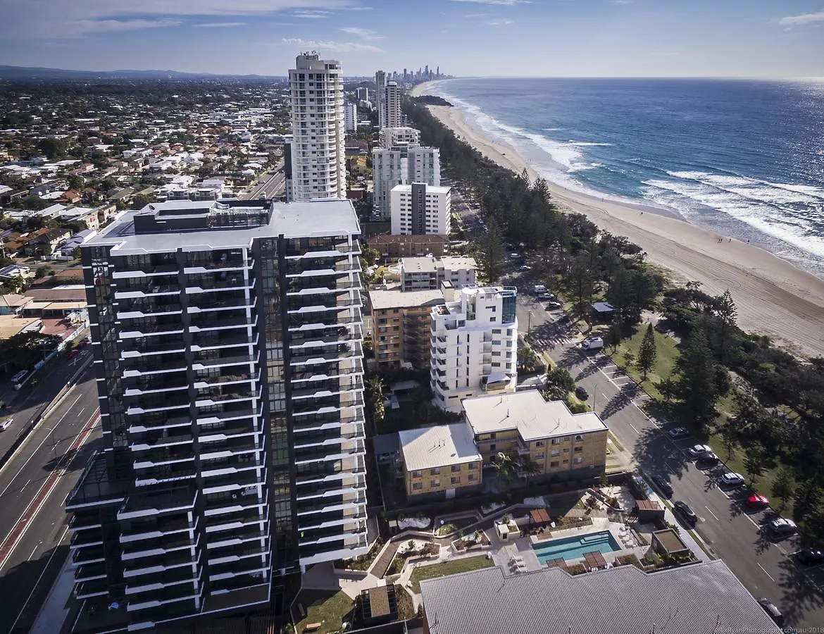 Boardwalk Burleigh Beach - Official Gold Coast