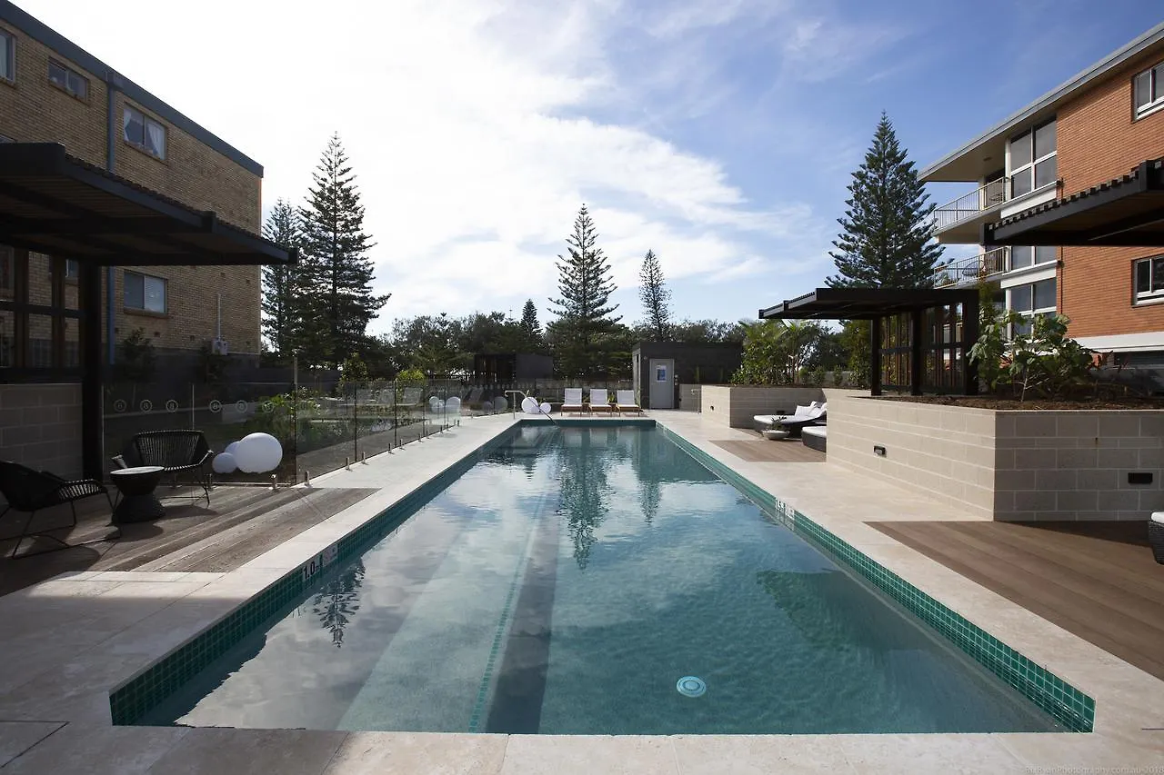 Boardwalk Burleigh Beach - Official Gold Coast Hotel apartamentowy